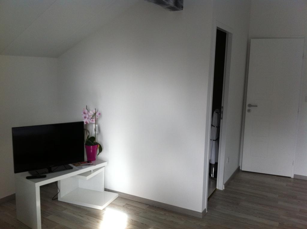 La Petite Ecole Bed & Breakfast Marciac Bagian luar foto