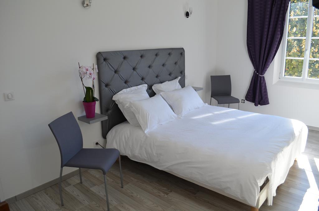 La Petite Ecole Bed & Breakfast Marciac Ruang foto